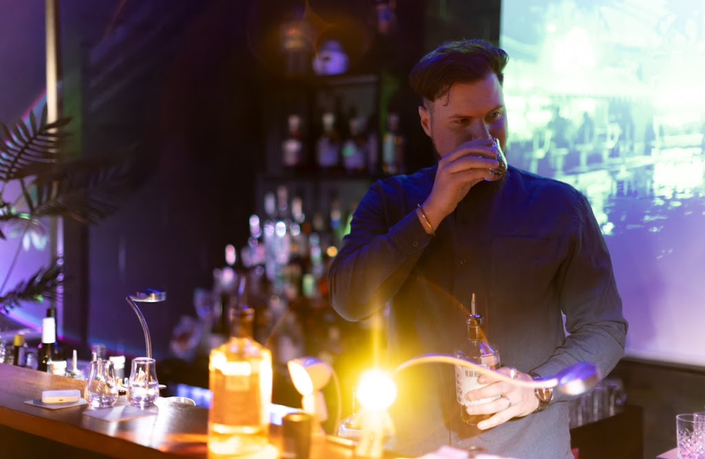 The Electric Oasis | 60 Humphrey St, New Norfolk TAS 7140, Australia | Phone: 0491 651 636