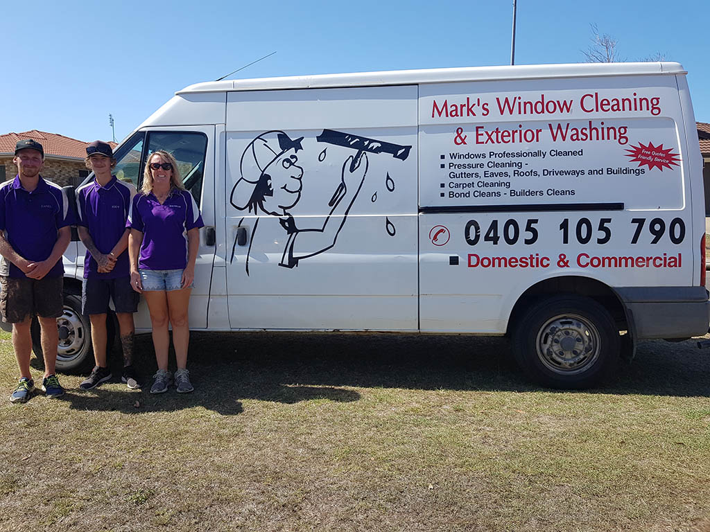 Marks Window Cleaning & Exterior Washing | 7 Trill Ct, Urangan QLD 4655, Australia | Phone: 0405 105 790