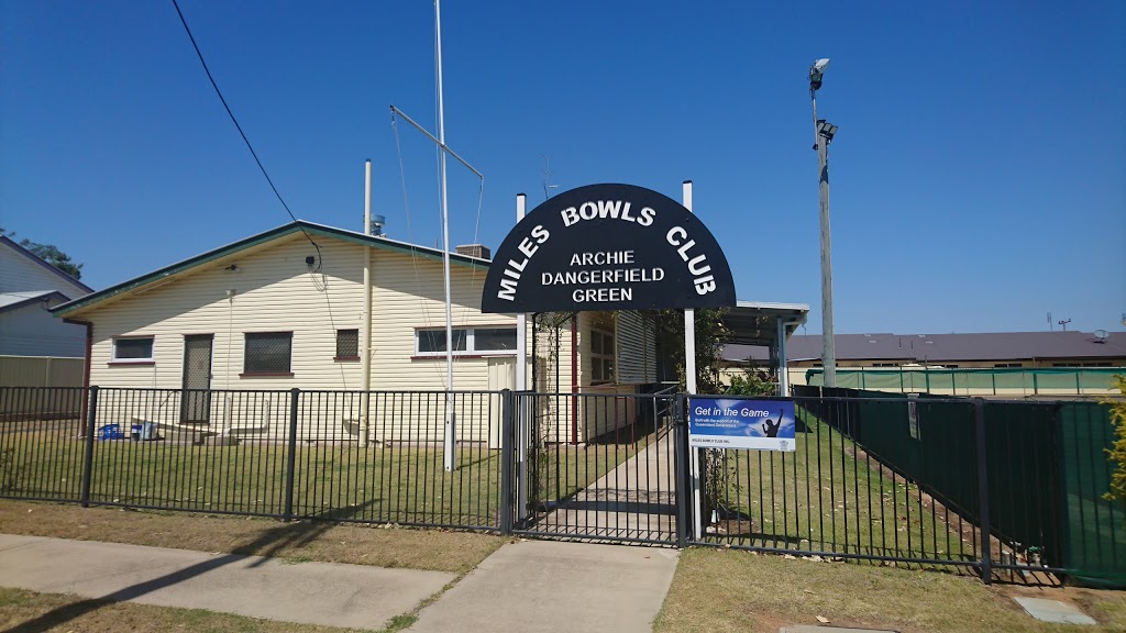 Miles Bowls Club |  | 5/15 Eleanor St, Miles QLD 4415, Australia | 0746271101 OR +61 7 4627 1101
