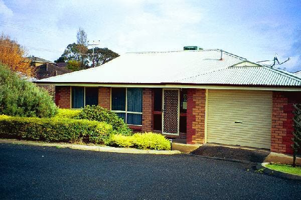 Apartments on Tolmie | lodging | 27A Tolmie St, Mount Gambier SA 5290, Australia | 0887251429 OR +61 8 8725 1429
