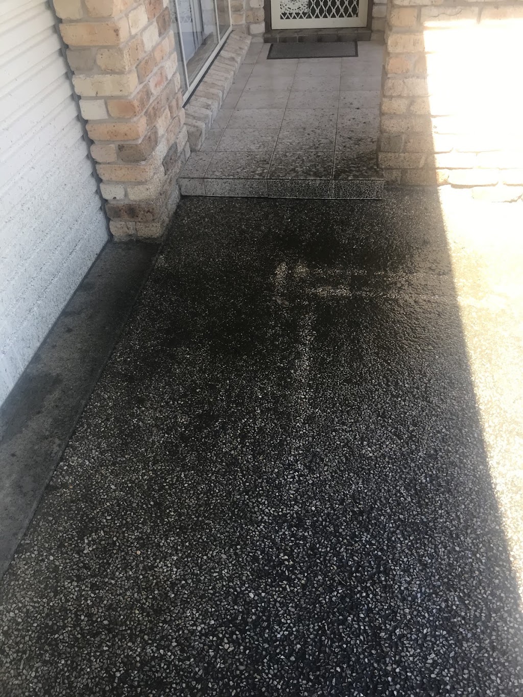 Mid coast pressure cleaning and restoration | 31 Lachlan St, South Kempsey NSW 2440, Australia | Phone: 0431 034 402