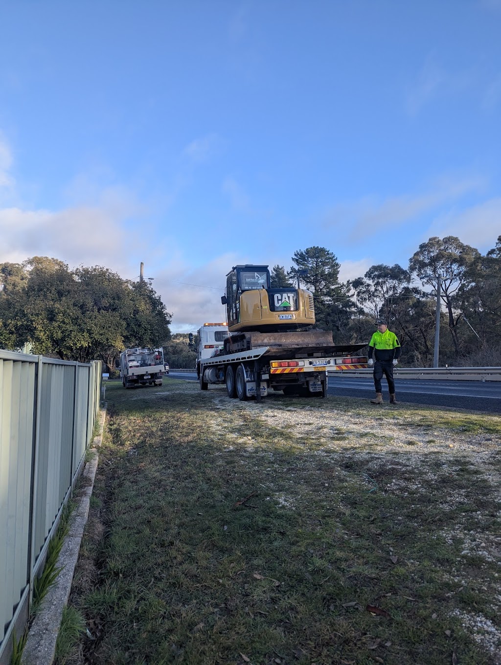 Small Plant Hire | Midland Hwy, Mount Rowan VIC 3352, Australia | Phone: 0407 449 494