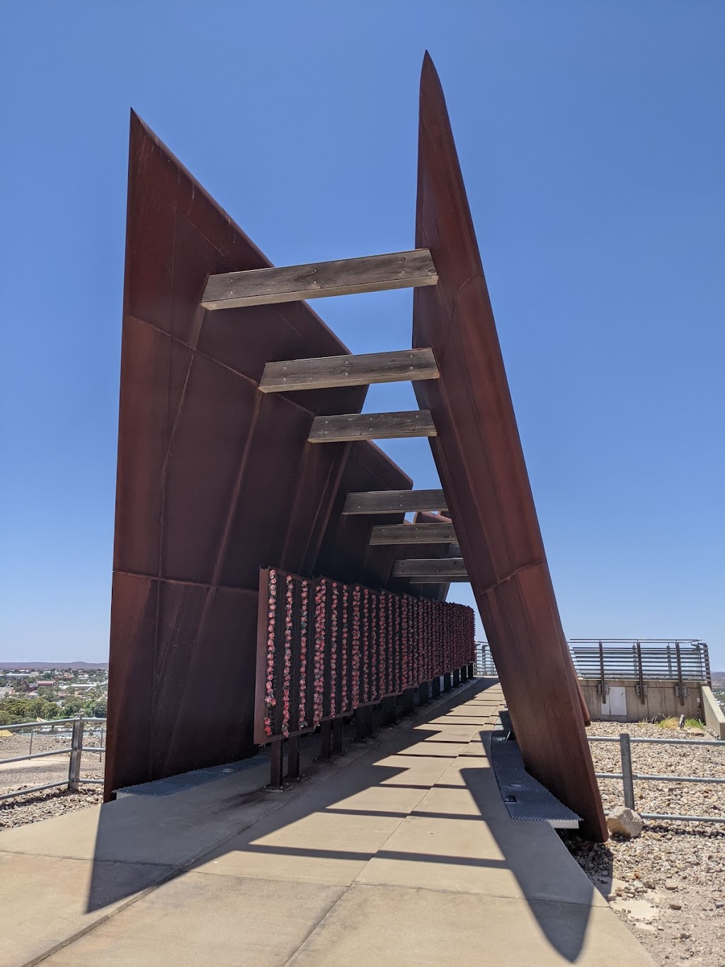 Line of Lode Miners Memorial | tourist attraction | Federation Way, Broken Hill NSW 2880, Australia | 0880803560 OR +61 8 8080 3560