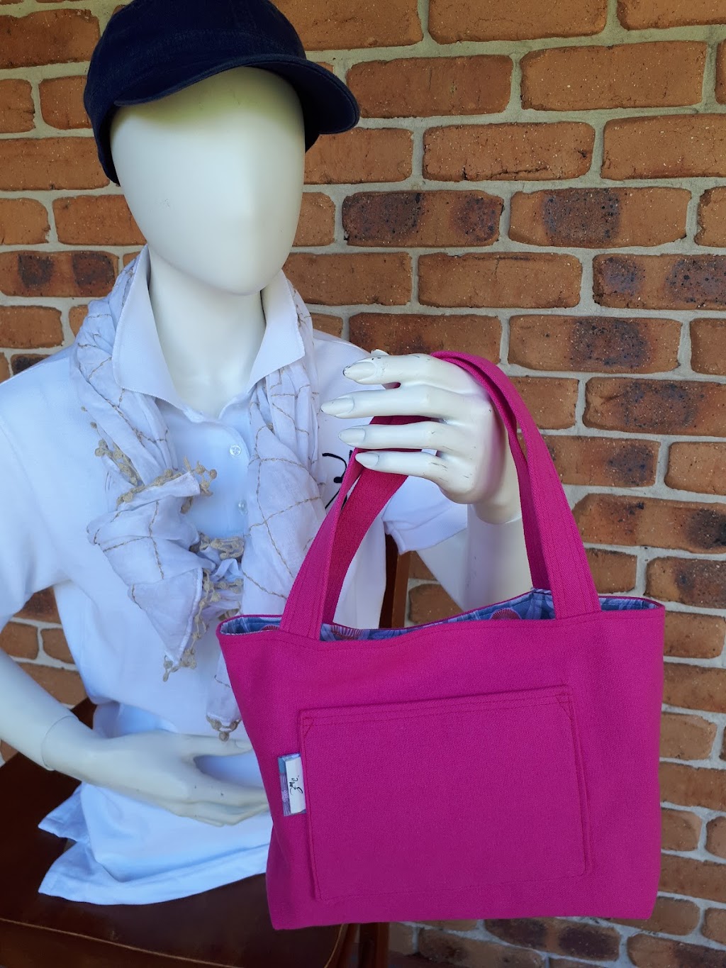 Bally Mountain Creations | 5 Quince Pl, Bonogin QLD 4213, Australia | Phone: 0409 533 512