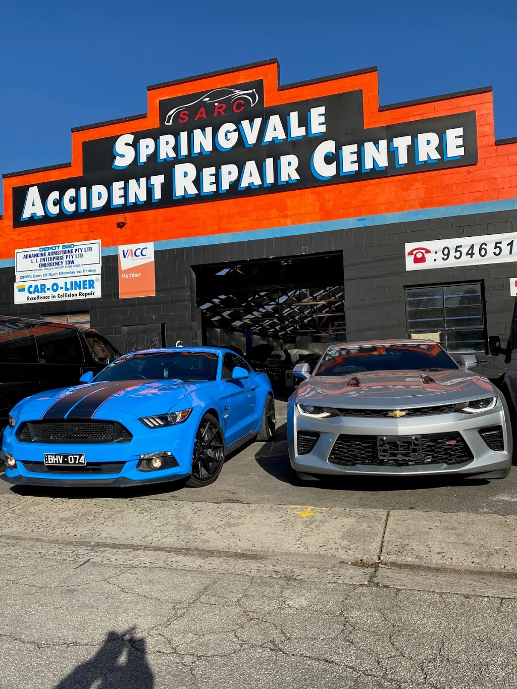 Springvale Accident Repair Centre | car repair | 6 Newcomen Rd, Springvale VIC 3171, Australia | 0395465156 OR +61 3 9546 5156
