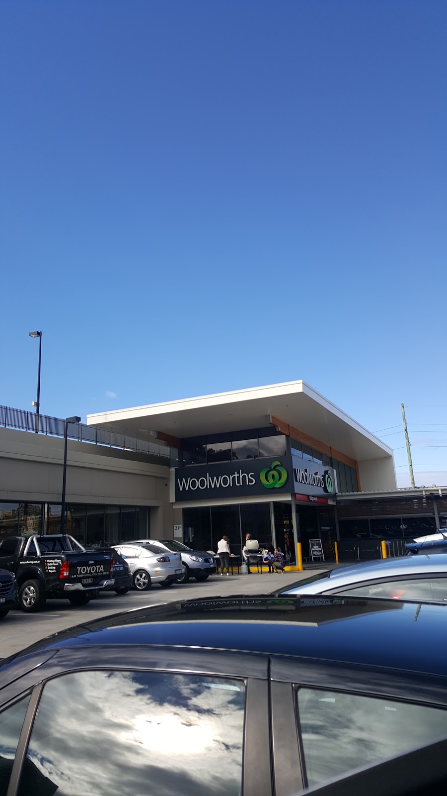 Woolworths | supermarket | 17/31 Roseberry St, Balgowlah NSW 2093, Australia | 0285659291 OR +61 2 8565 9291