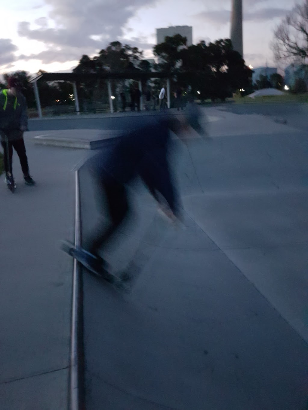 Newport Skatepark | North Rd & Douglas Parade, Newport VIC 3015, Australia | Phone: (03) 9932 1000