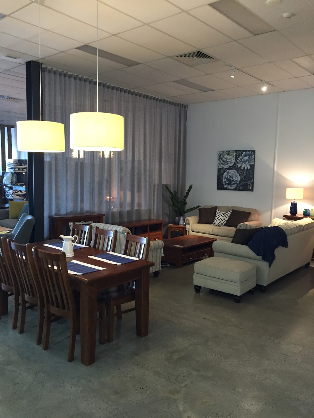 Eureka Street Furniture | furniture store | 3/2118 Ipswich Rd, Oxley QLD 4075, Australia | 0732781338 OR +61 7 3278 1338