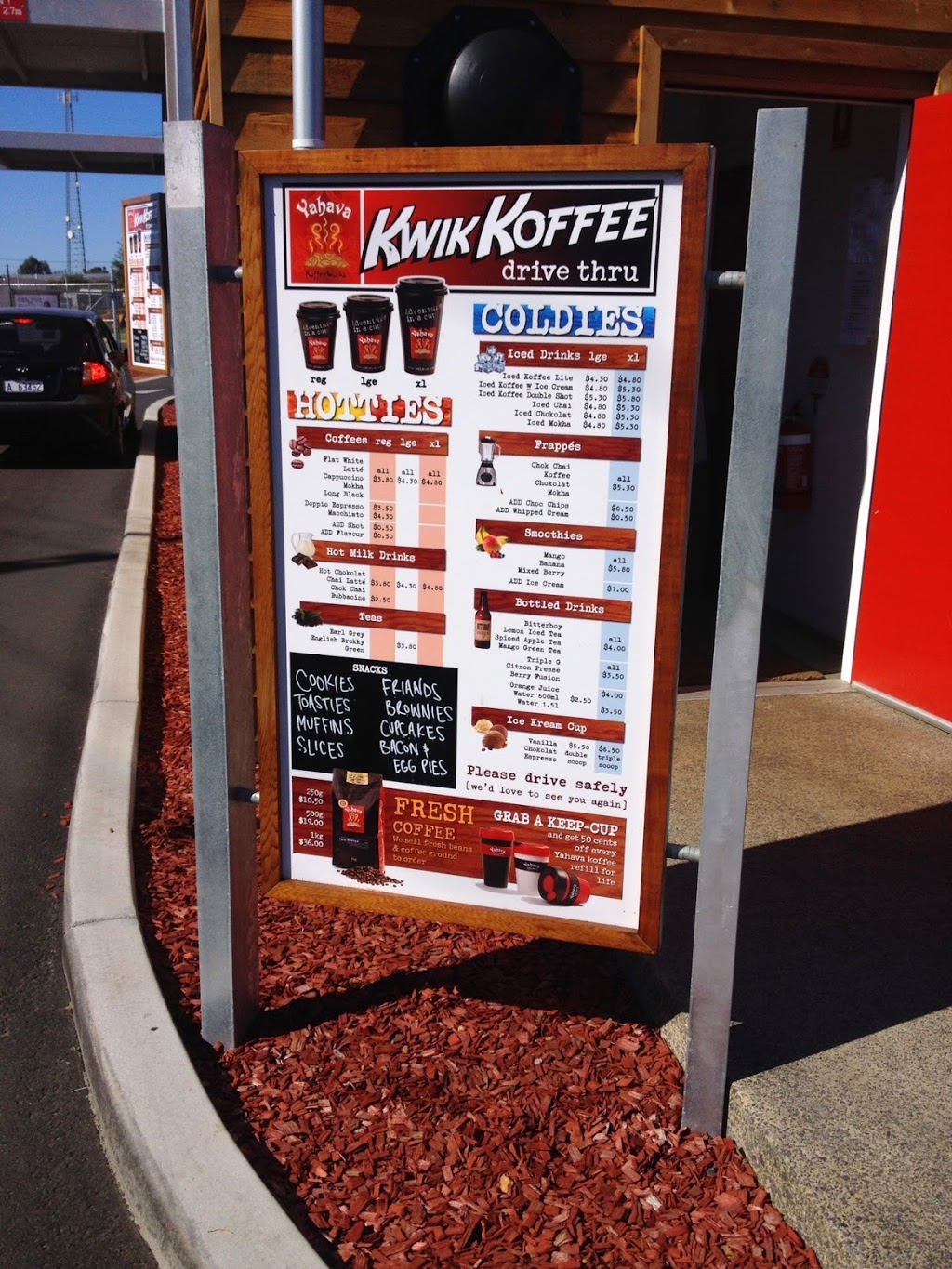 Kwik Koffee Busselton | cafe | 32 Frederick St, Busselton WA 6280, Australia | 0897546382 OR +61 8 9754 6382