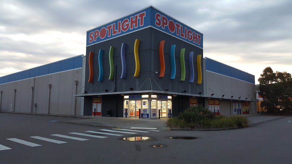 Spotlight West Gosford | furniture store | 28 Central Coast Hwy, West Gosford NSW 2250, Australia | 0243233611 OR +61 2 4323 3611