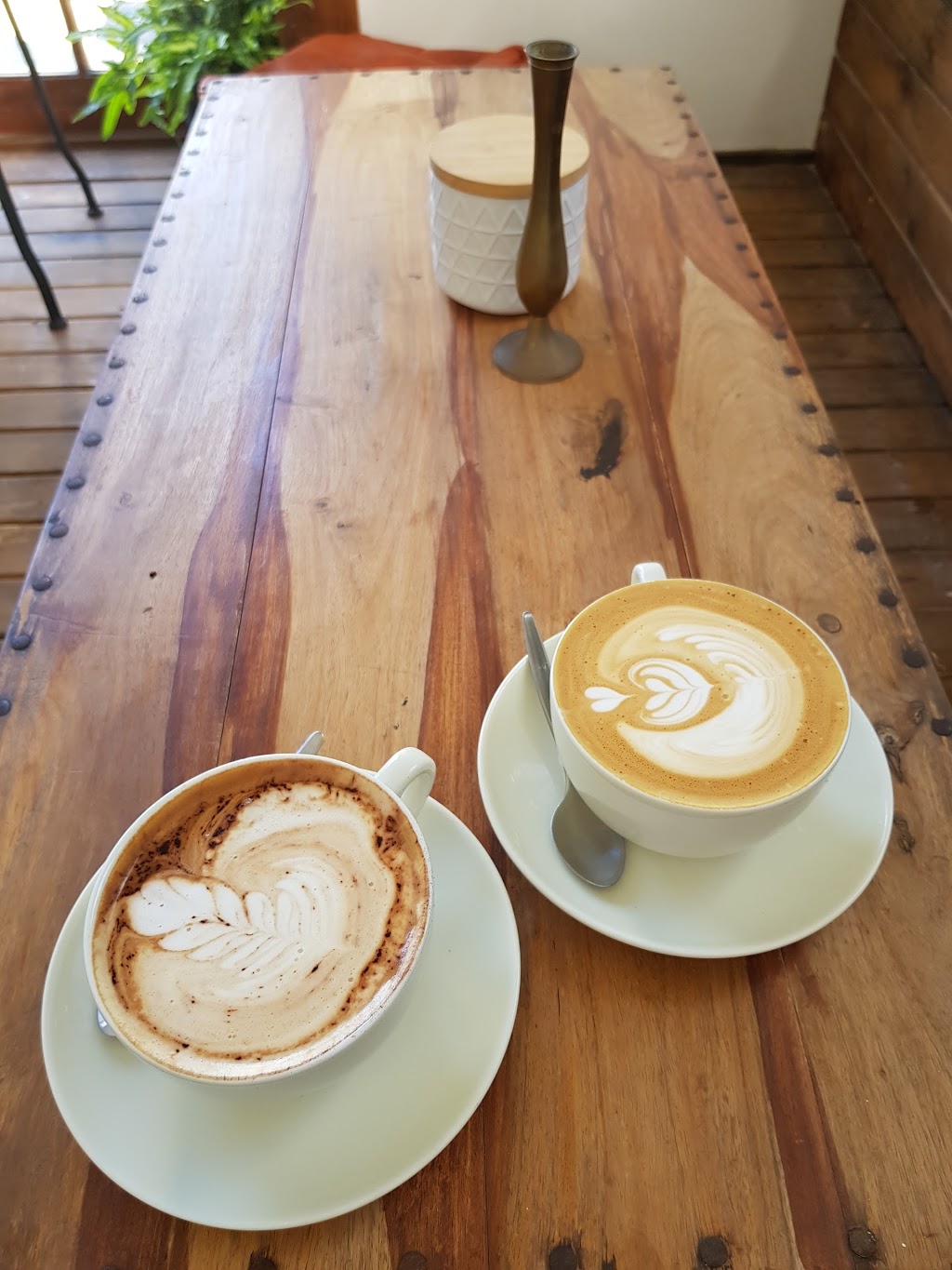 Lili J | cafe | 1/156 Corrimal St, Wollongong NSW 2500, Australia