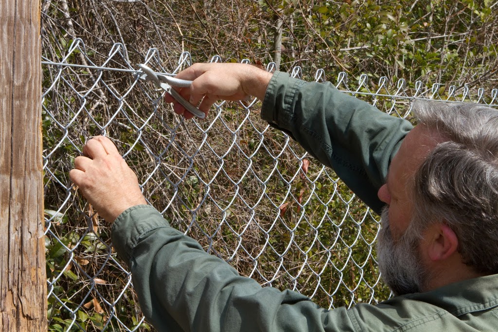 Ballarat Ag Fencing | general contractor | Suite 3/14 Messenger Parade, Lucas VIC 3350, Australia | 0353230286 OR +61 3 5323 0286