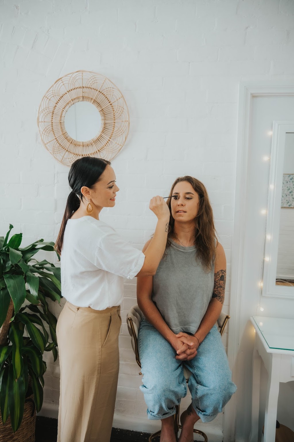 Sage Beauty and Soul | Shop 66/62 Adelaide St, Blayney NSW 2799, Australia | Phone: 0401 204 566