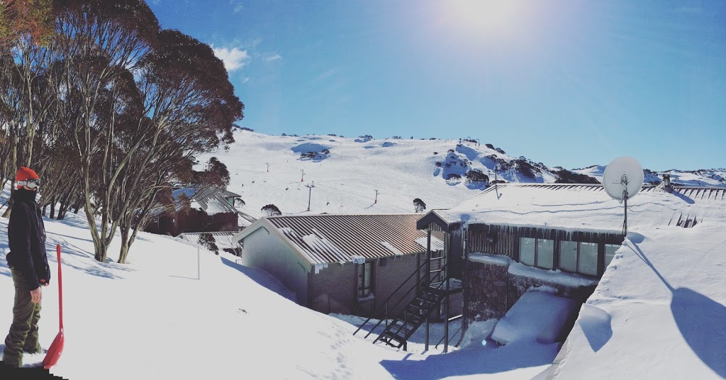 Snowbird Ski Lodge | lodging | Kosciuszko Rd, Charlotte Pass NSW 2624, Australia | 0264575233 OR +61 2 6457 5233