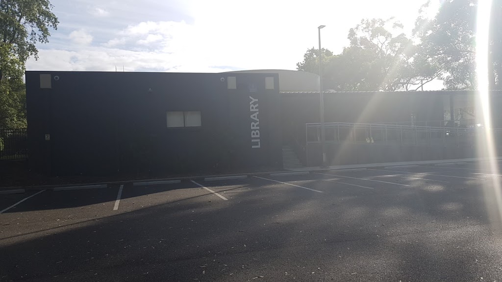 Holland Park Library | library | 81 Seville Rd, Holland Park QLD 4121, Australia | 0734037755 OR +61 7 3403 7755