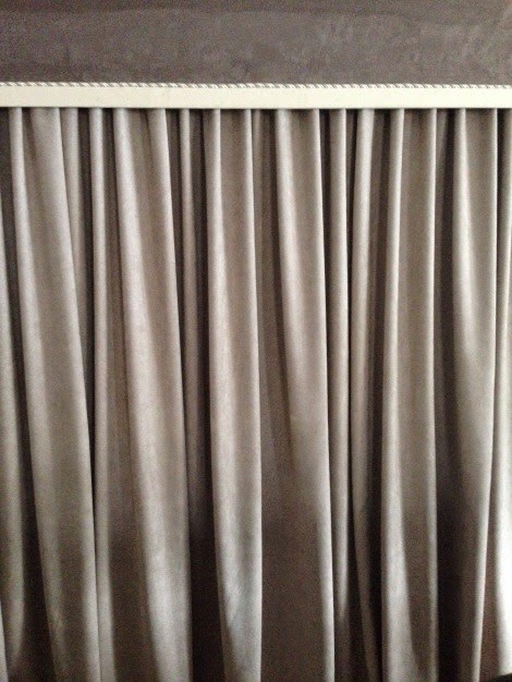 Aristocrat Curtains | 34 Paterson Rd, Yatala QLD 4207, Australia | Phone: (07) 3287 1211