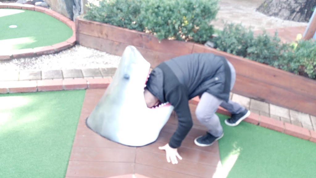 The DUNES MINI GOLF PARK | 1 Esplanade, Victor Harbor SA 5211, Australia | Phone: 0407 187 267