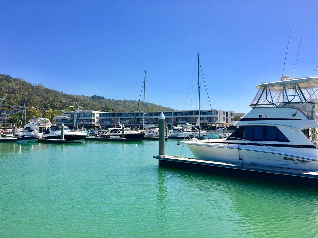 Martha Cove Yacht Squadron | 14 Spinnaker Terrace, Martha Cove Blvd, Safety Beach VIC 3936, Australia | Phone: 0458 087 825