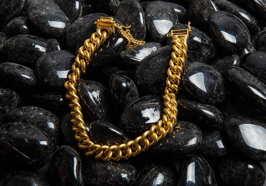 Julz Infinity Jewels | jewelry store | 0 Centaurus Cres, Regents Park QLD 4118, Australia | 0422907948 OR +61 422 907 948