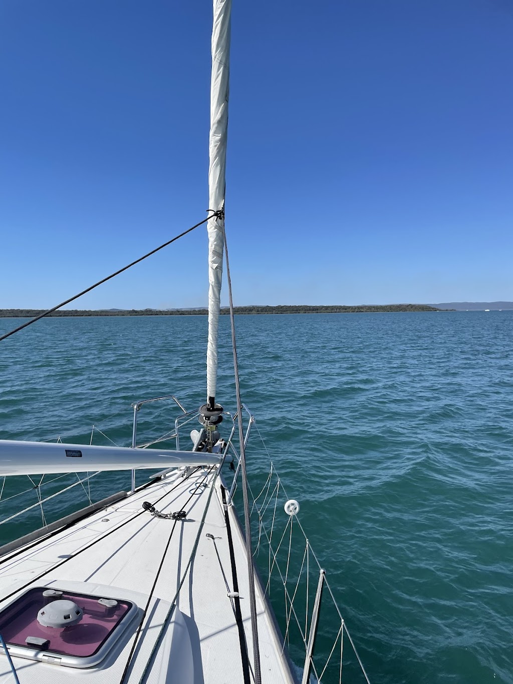 Southern Cross Yachting | 570 Royal Esplanade, Manly QLD 4179, Australia | Phone: (07) 3396 4100