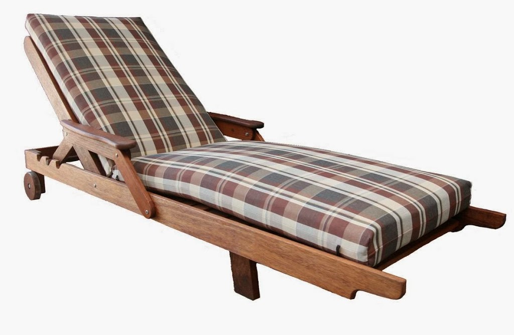 Leisure Cushions | 1/657 Pine Ridge Rd, Biggera Waters QLD 4216, Australia | Phone: (07) 5594 0788