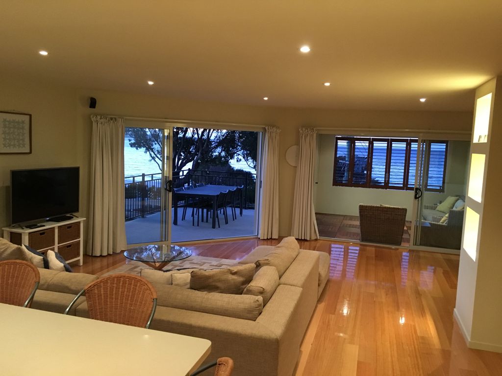 Villa 2 Bay of Fires | lodging | 2/82 Main Rd, Binalong Bay TAS 7216, Australia | 0474025708 OR +61 474 025 708