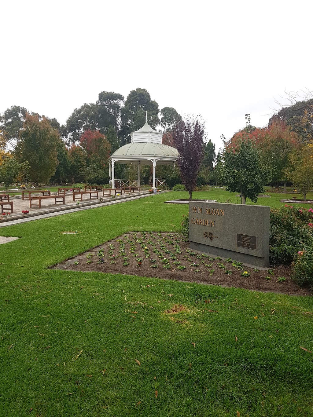 Springvale Botanical Cemetery | cemetery | 600 Princes Hwy, Springvale VIC 3171, Australia | 0385588278 OR +61 3 8558 8278
