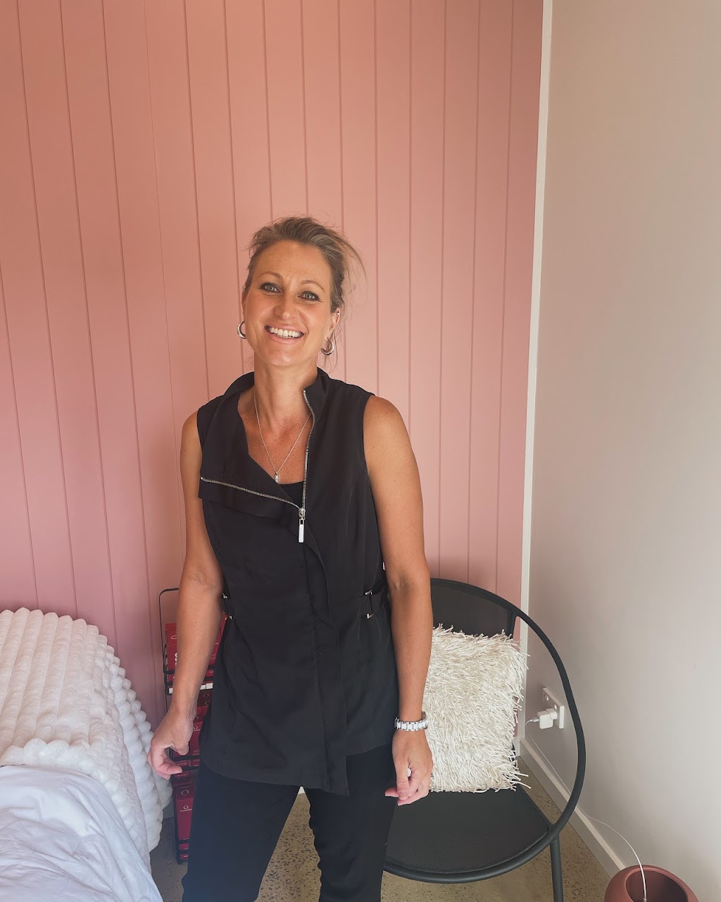 Bellbrae Skin Studio | 35 School Rd, Bellbrae VIC 3228, Australia | Phone: 0400 566 750 Bellbrae Skin Studio | 35 School Rd, Bellbrae VIC 3228, Australia | Phone: 0400 566 750