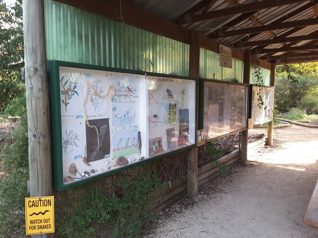 Wirraminna Environmental Education Centre | Howlong Road, Burrumbuttock NSW 2642, Australia | Phone: (02) 6029 3185