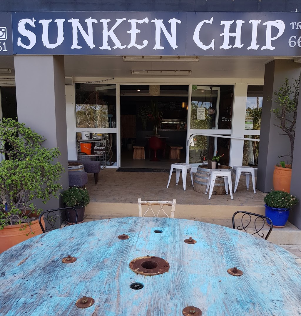 Sunken Chip | 42 Sandy Beach Dr, Sandy Beach NSW 2456, Australia | Phone: (02) 6656 1011