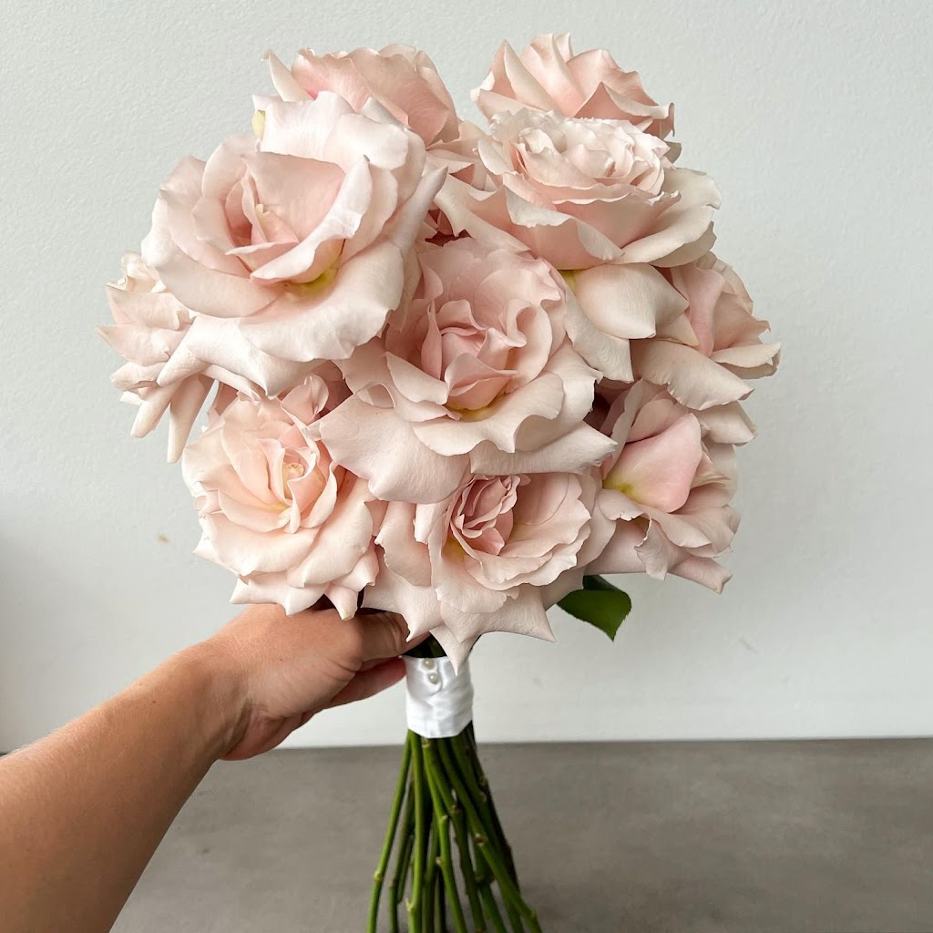 Flower & Co Boutique | Polding St, Smithfield NSW 2164, Australia | Phone: (02) 8730 8402