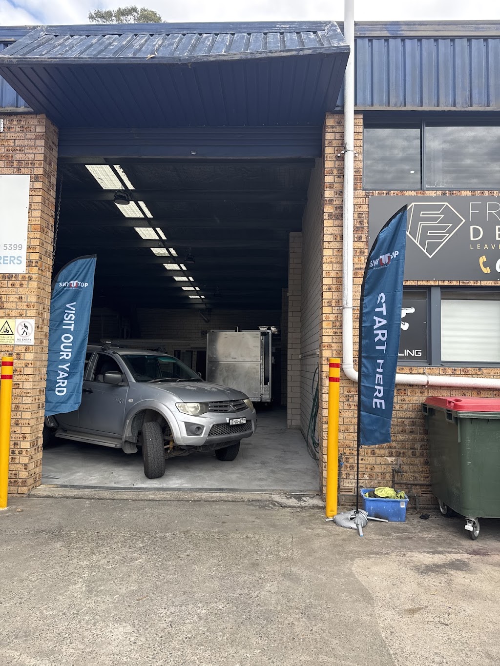 SKY TOP TRAILERS & SUPPLIES | 66 Ashford Ave, Milperra NSW 2214, Australia | Phone: 0422 399 466