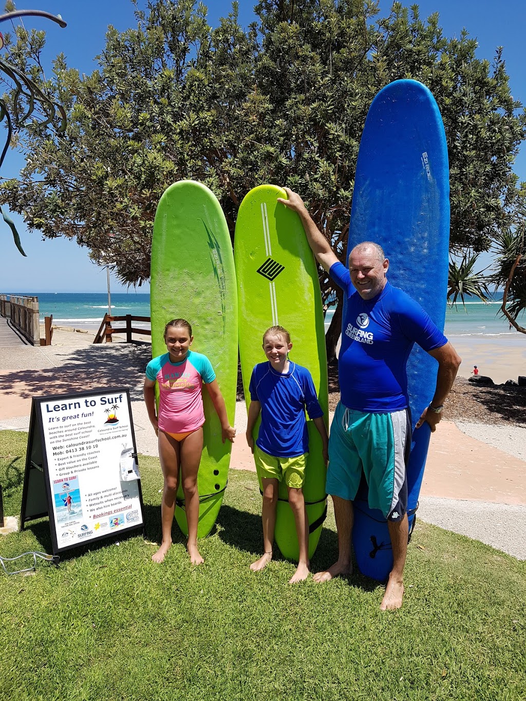 Caloundra Surf School | 1 Robe St, Currimundi QLD 4551, Australia | Phone: 0413 381 010