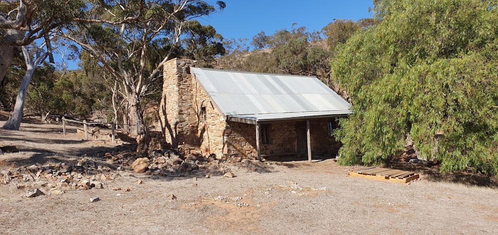 Marschalls Hut | Heysen Trail, Riverton SA 5412, Australia