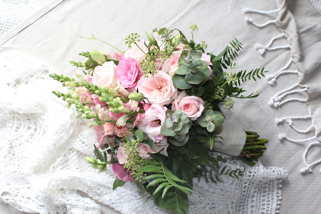 Westernport flowers | 235 Heads Rd, Yannathan VIC 3981, Australia | Phone: 0447 242 862