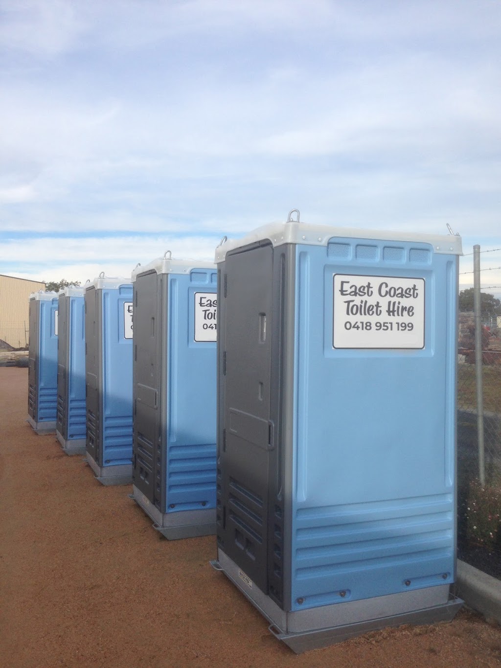 East Coast Toilet Hire | 39 Beaulieu St, St Helens TAS 7216, Australia | Phone: 0418 951 199