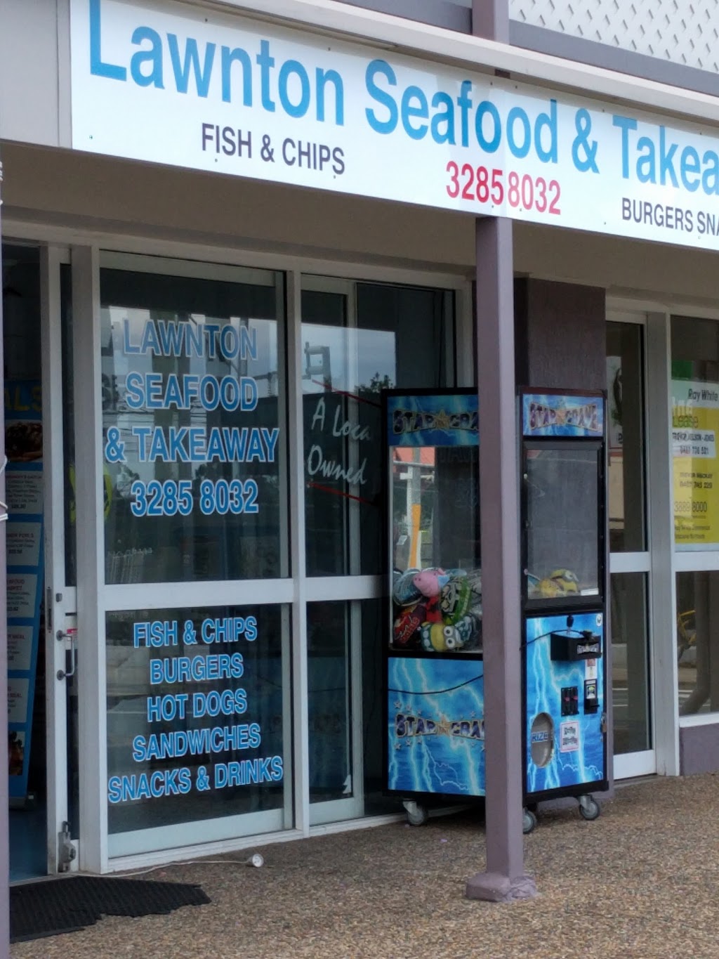 Lawnton Seafood | 10 Ebert Parade, Lawnton QLD 4501, Australia | Phone: (07) 3285 8032