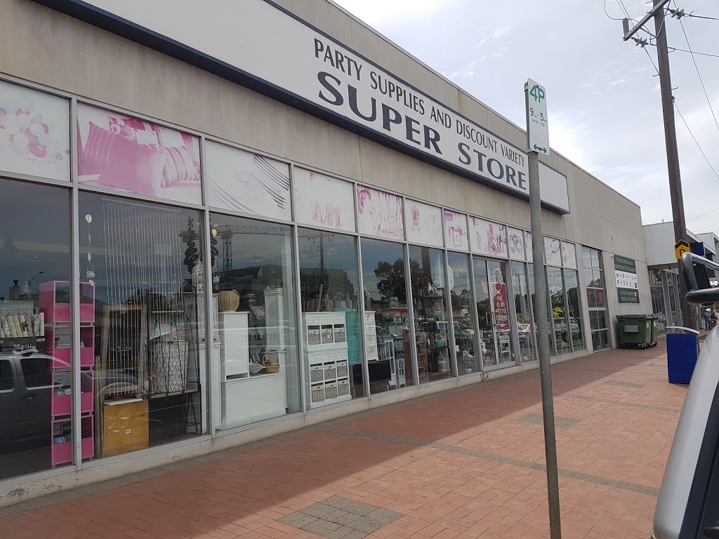 Werribee Discount Party And Variety Superstore | home goods store | 3-5 Werribee St, Werribee VIC 3030, Australia | 0397411961 OR +61 3 9741 1961