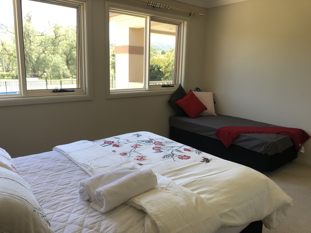 Bellbird nest | lodging | 21 Echidna Cl, Bellbird NSW 2325, Australia | 0430018297 OR +61 430 018 297