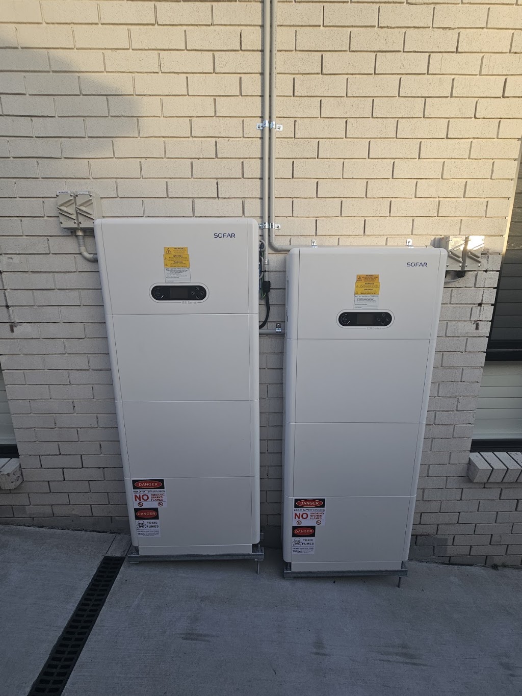 Phoenix Solar and Electrical | Unit 8/15 John Duncan Ct, Varsity Lakes QLD 4227, Australia | Phone: 0425 873 156