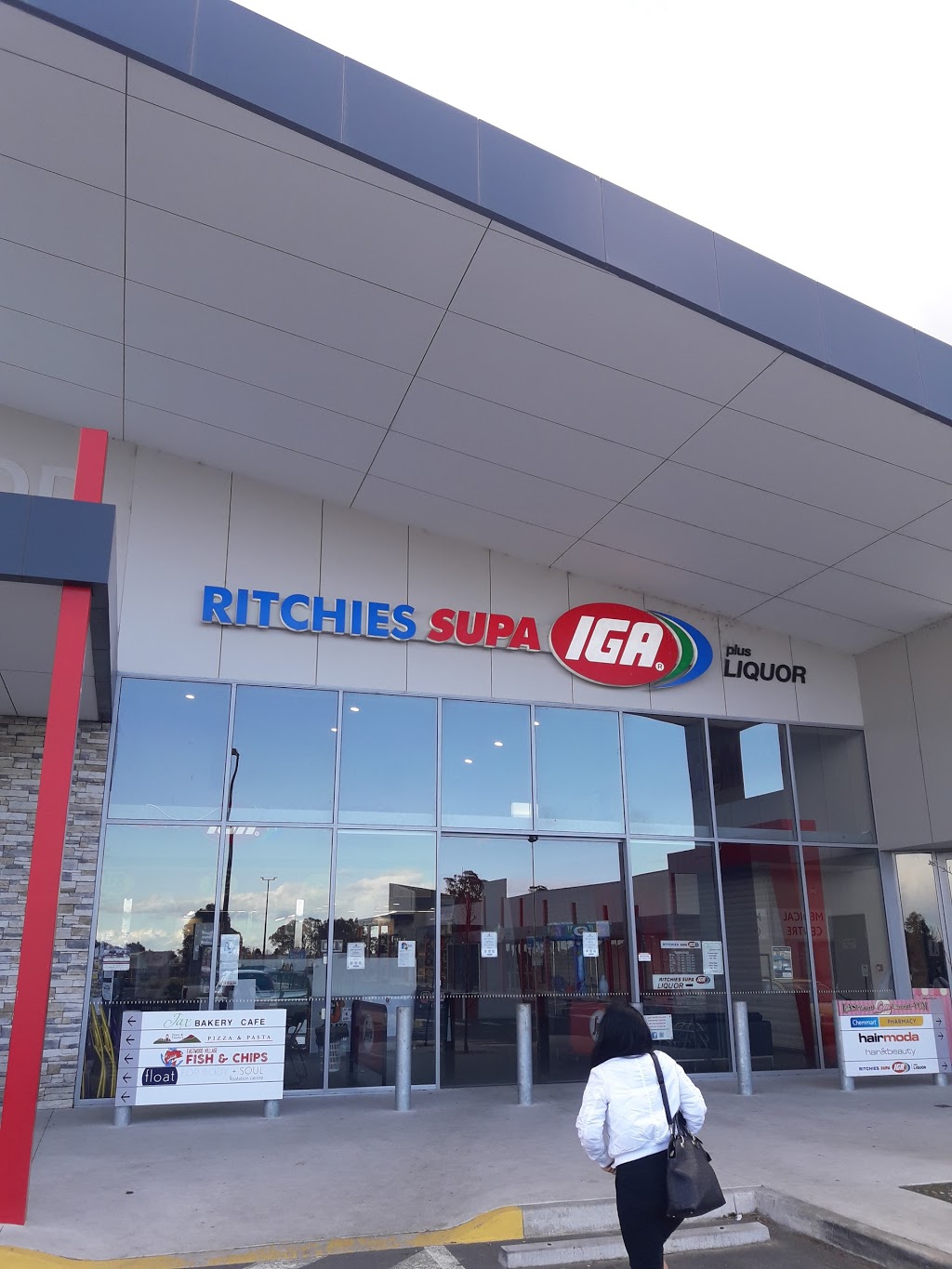 Ritchies SUPA IGA Bairnsdale | supermarket | 30 Howitt Ave, Eastwood VIC 3875, Australia | 0351522455 OR +61 3 5152 2455