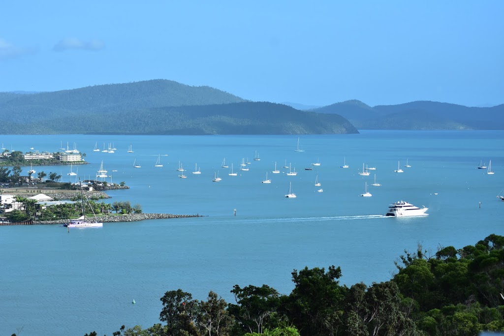 Whitsunday Eco Retreat | lodging | 122b Mandalay Rd, Mandalay QLD 4802, Australia | 0427237094 OR +61 427 237 094