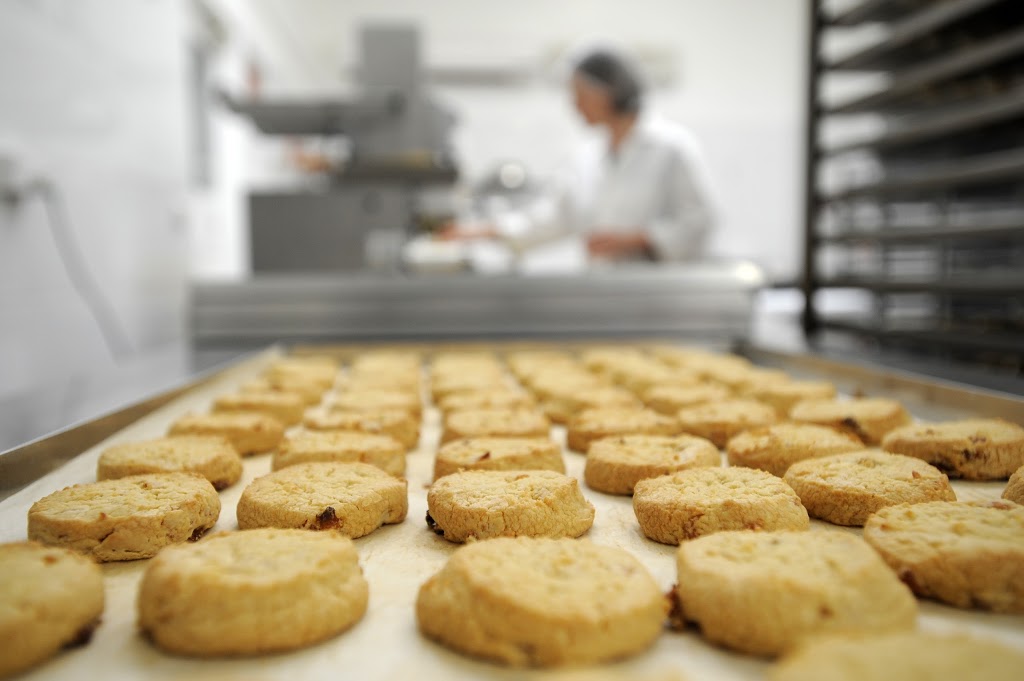 Snowy Mountains Cookies | bakery | 7a Lee Ave, Jindabyne NSW 2627, Australia | 0264571333 OR +61 2 6457 1333