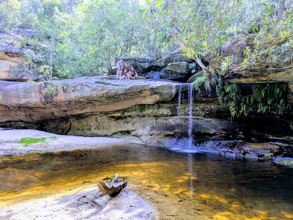 Irrawong Waterfall | park | Irrawong Rd, North Narrabeen NSW 2101, Australia