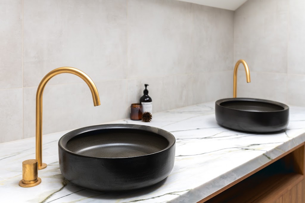 Lindsey Wherrett Ceramics | Shed #3/120 Glen Rd, Huonville TAS 7109, Australia | Phone: 0400 462 437