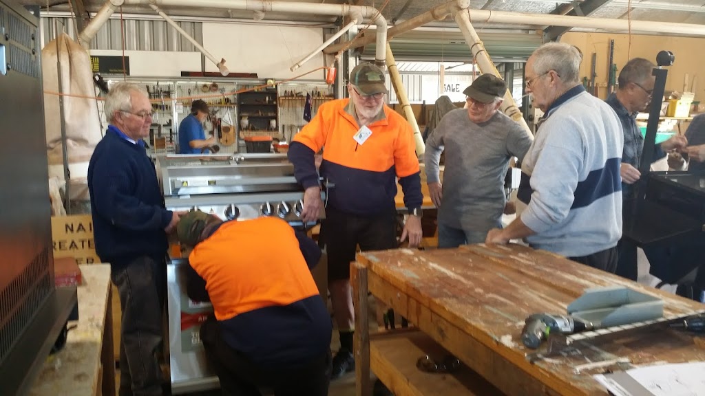 Leschenault Mens Shed | Leisure Dr, Australind WA 6233, Australia | Phone: 0491 041 552