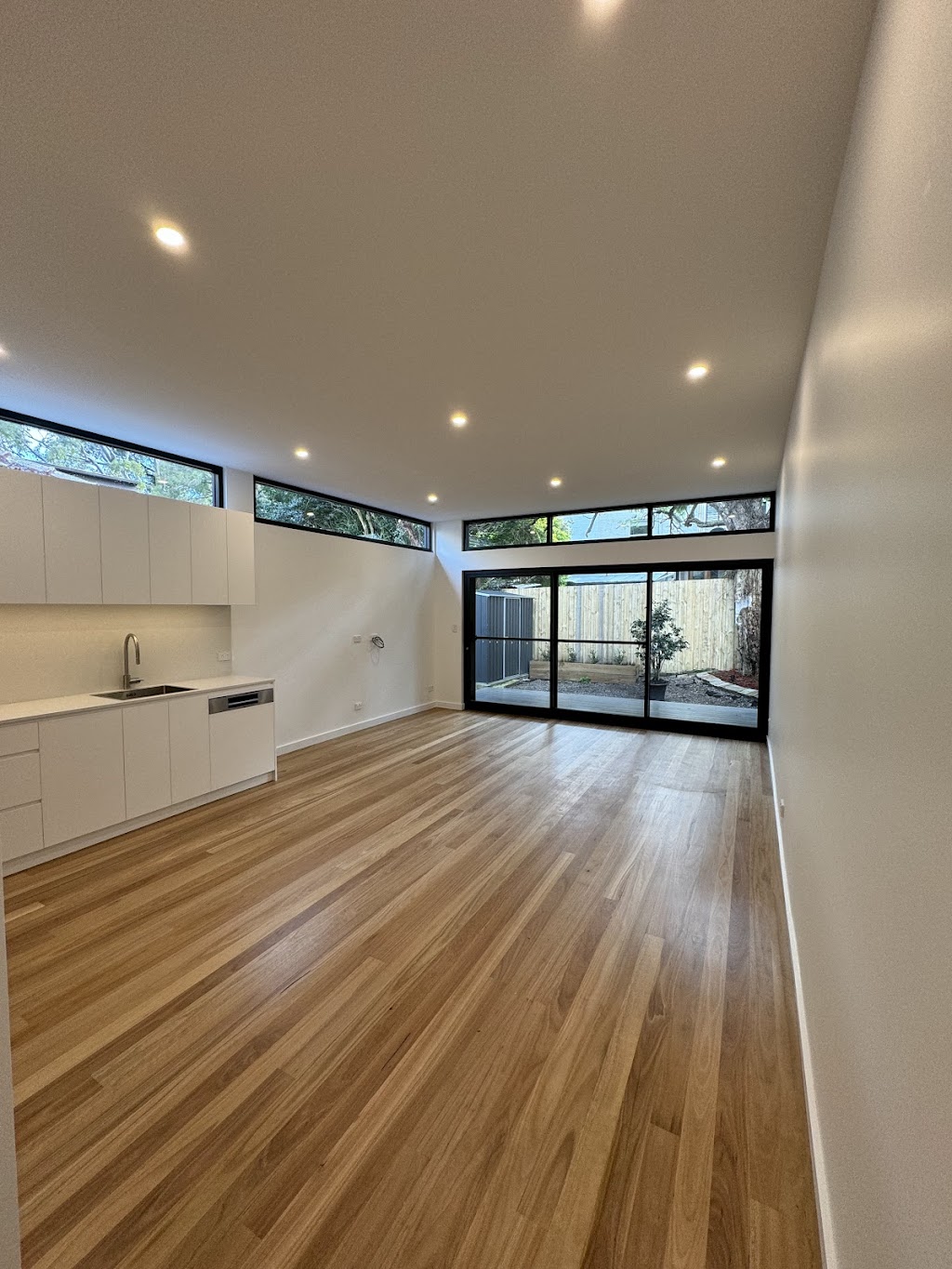 Appin building | 11 King St, Appin NSW 2560, Australia | Phone: 0433 237 732