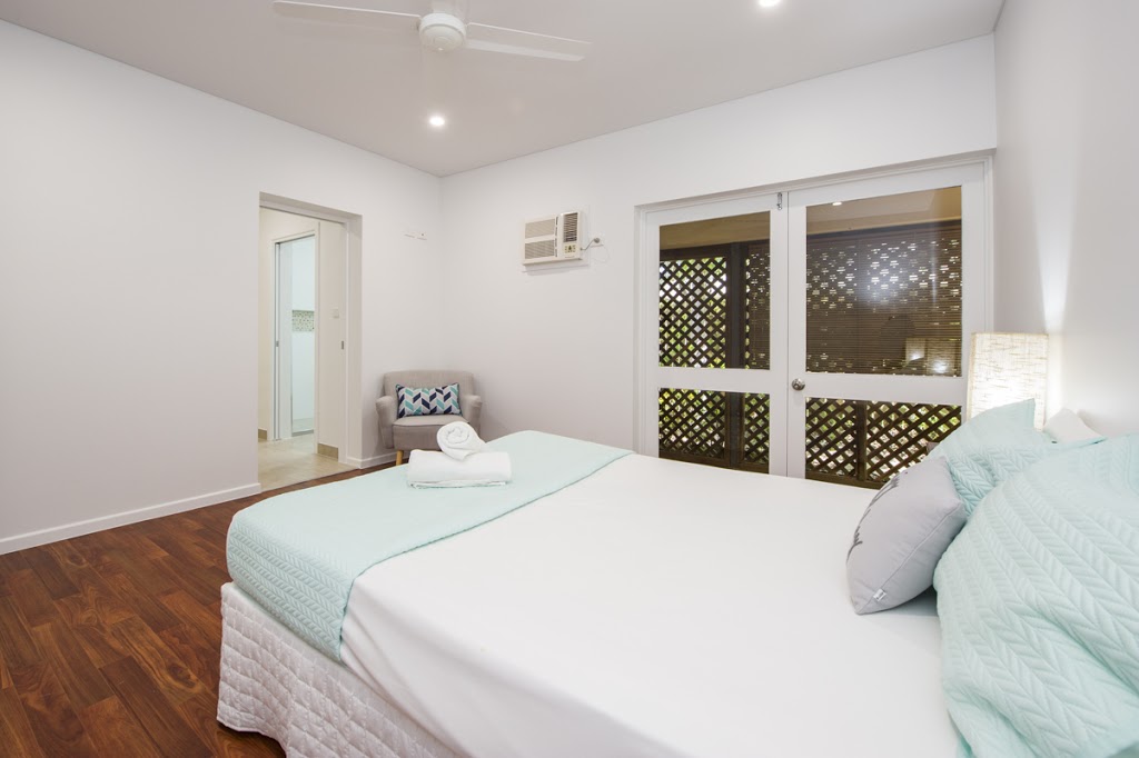 Pegs Beach House | 16 Pacific Dr, Horseshoe Bay QLD 4819, Australia | Phone: 0417 861 719