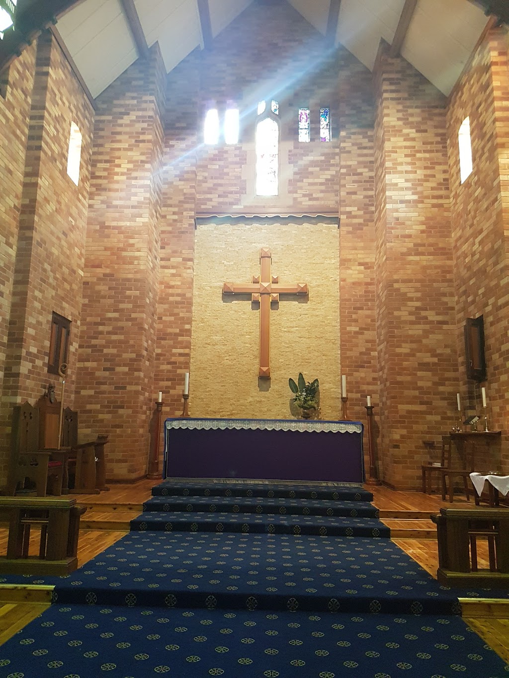 Saint Alban the Martyr Anglican Cathedral | church | 107 Binya St, Griffith NSW 2680, Australia