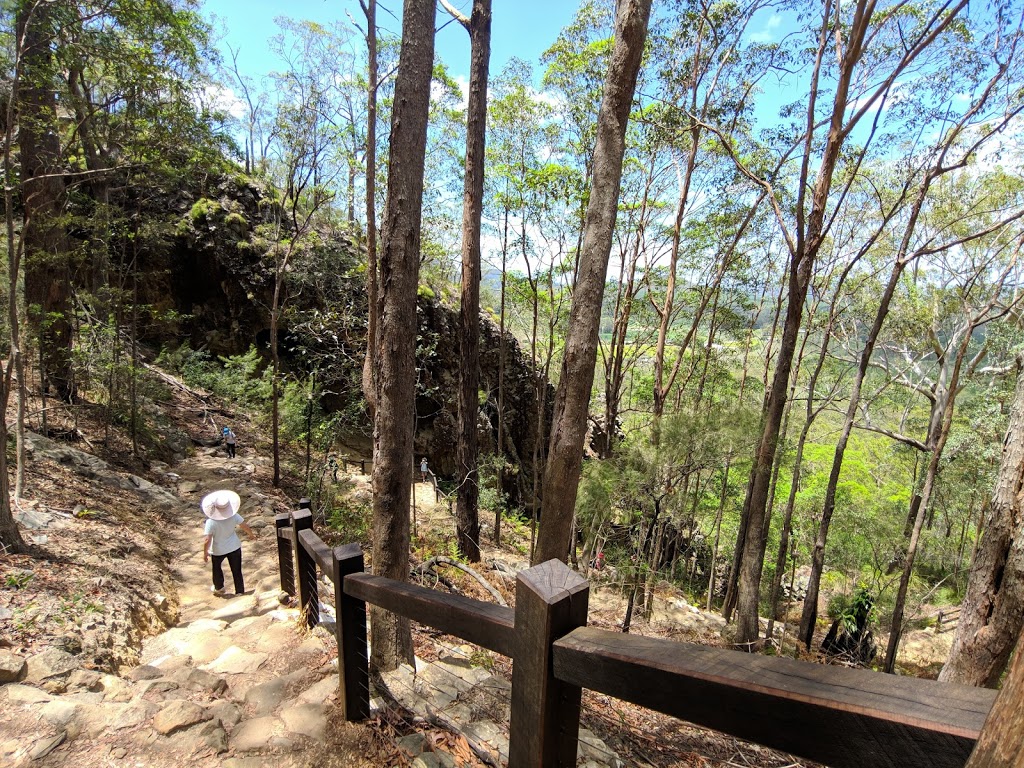 Mount Ngungun | tourist attraction | Fullertons Rd, Glass House Mountains QLD 4518, Australia | 137468 OR +61 137468